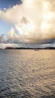 When the sun rises at 5.25 a.m! First approach Tortola island ! I never imagined such a show!