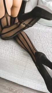 I like heels when I don't have to go to them;) Much more in my OnlyFans - KaterinaAmateur ;)
