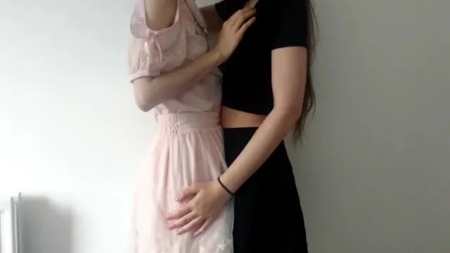 Real Lesbian Intimate Couple - Rosie and Alena make out