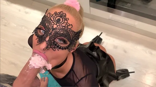 Slim Blonde Saliva Bunny Enjoys Messy Food Fetish and Cock Sucking - the Splosh Theraphy