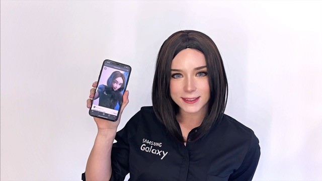 Sam from Samsung Sucked and Fucked for an Iphone porn video by Sweetie