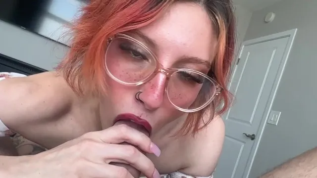 Scott Stark's naughty roleplay with Elle Marz: A Householdhold Fantasy with a slim nerd in glasses