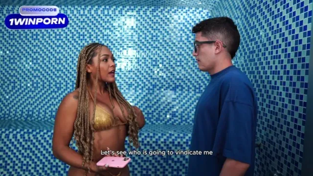 Watch Carla Morelli bangs nerdy boy in public with her huge ebony ass & big tits