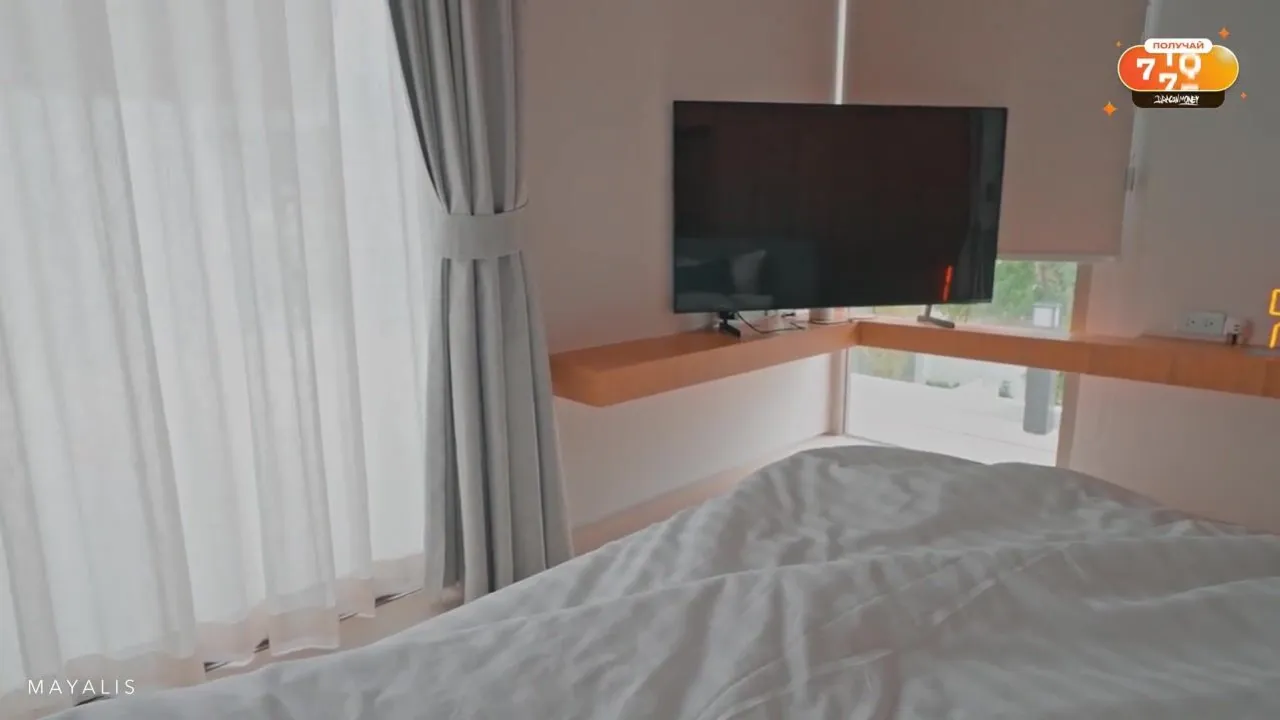 Lily Cute caught staring at my dick & ends up getting rough hospital sex