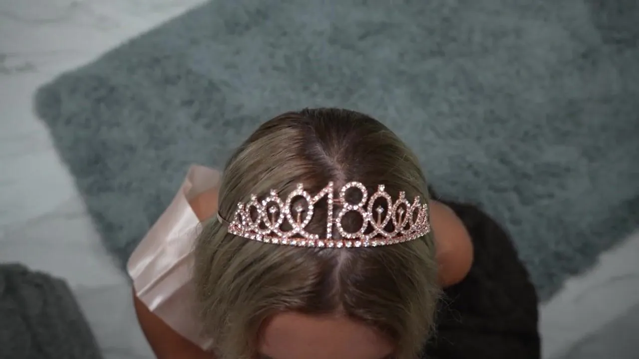 Hot college blonde Ambie Bambii gets a massive facial on her 18th birthday