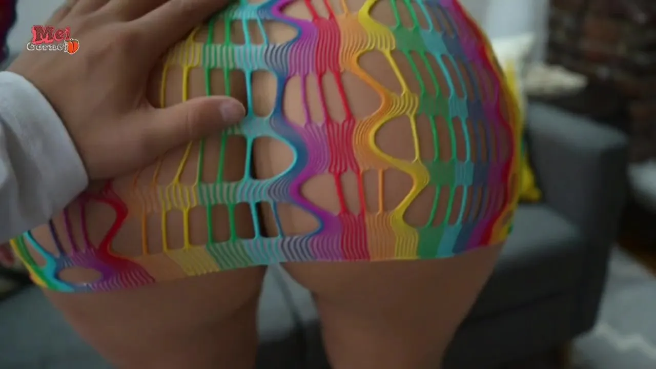 Mei Cornejo's Foot Massage ends in a Big Anal Creampie