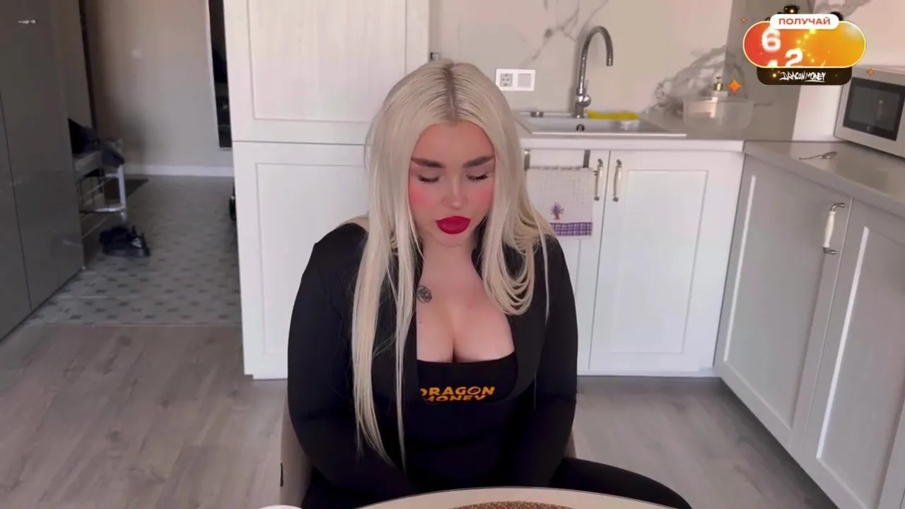 Blonde MILF Blondessa offers her body for a friend's help & gets her huge tits pounded in doggystyle