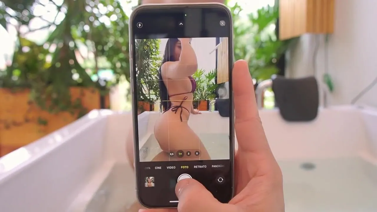 Watch Marianna Arroyo's boyfriend's best friend pound her hard in the jacuzzi