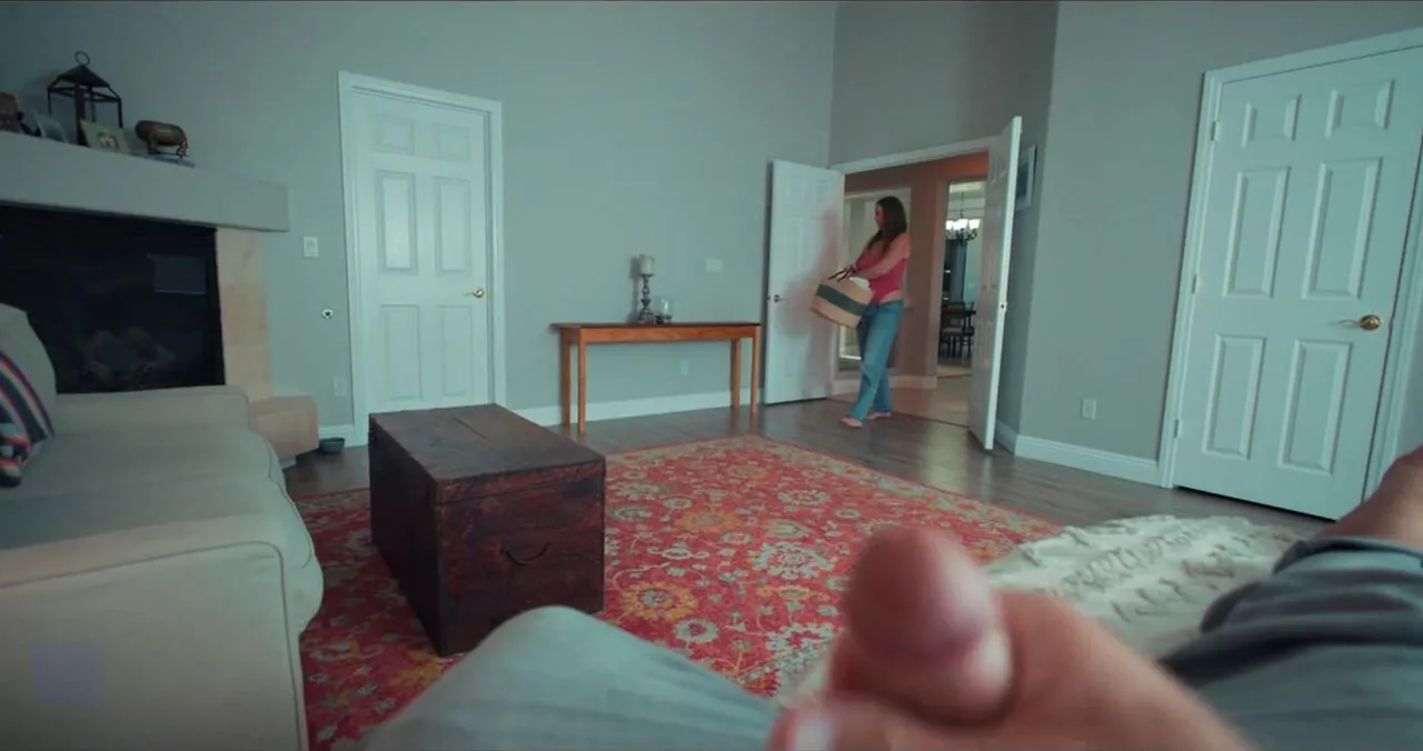 Stepson's Blue Balls are relieving themselves in sexy MILF Autumn J Cooper's POV handjob fantasy