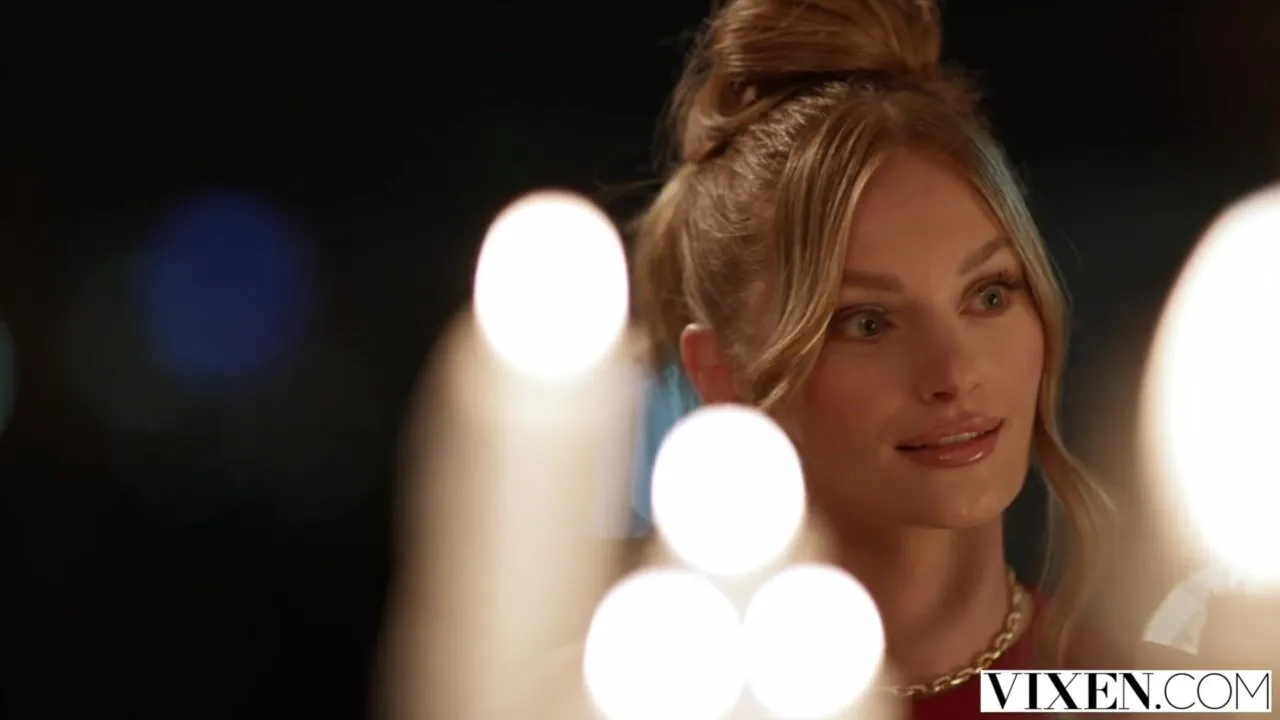 Jessi Rae's first Vixen experience: intense orgasm, pussy fingering, deepthroating, and spooning with Dan Damage