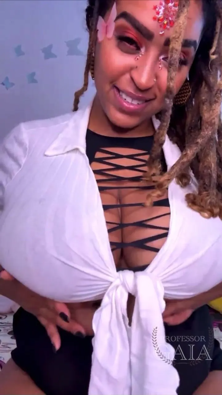 Professor GAIA dominates Boobie Bondage live on camera