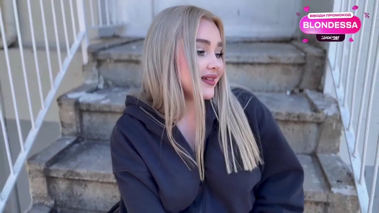 Blondessa's first date ends with a wild creampie in public