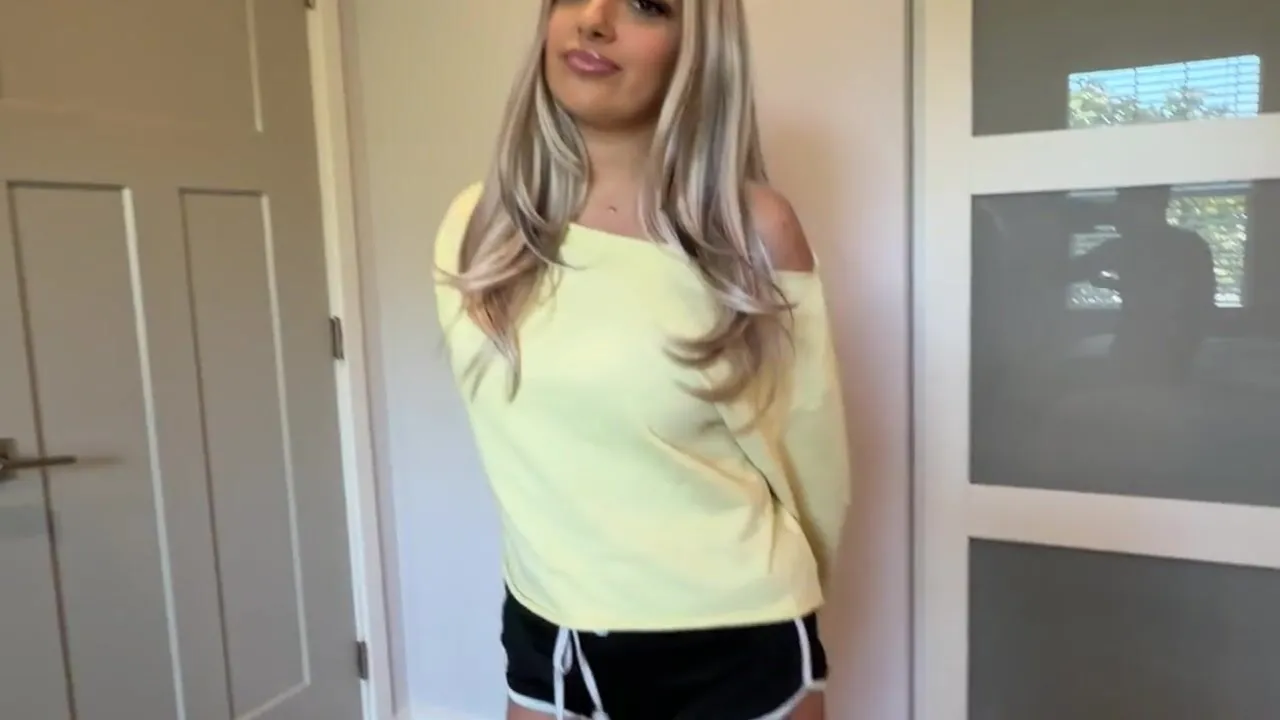 Vanessa Marie & her busty stepsister Little Secret indulge in a hot POV roleplay & cumshot fantasy