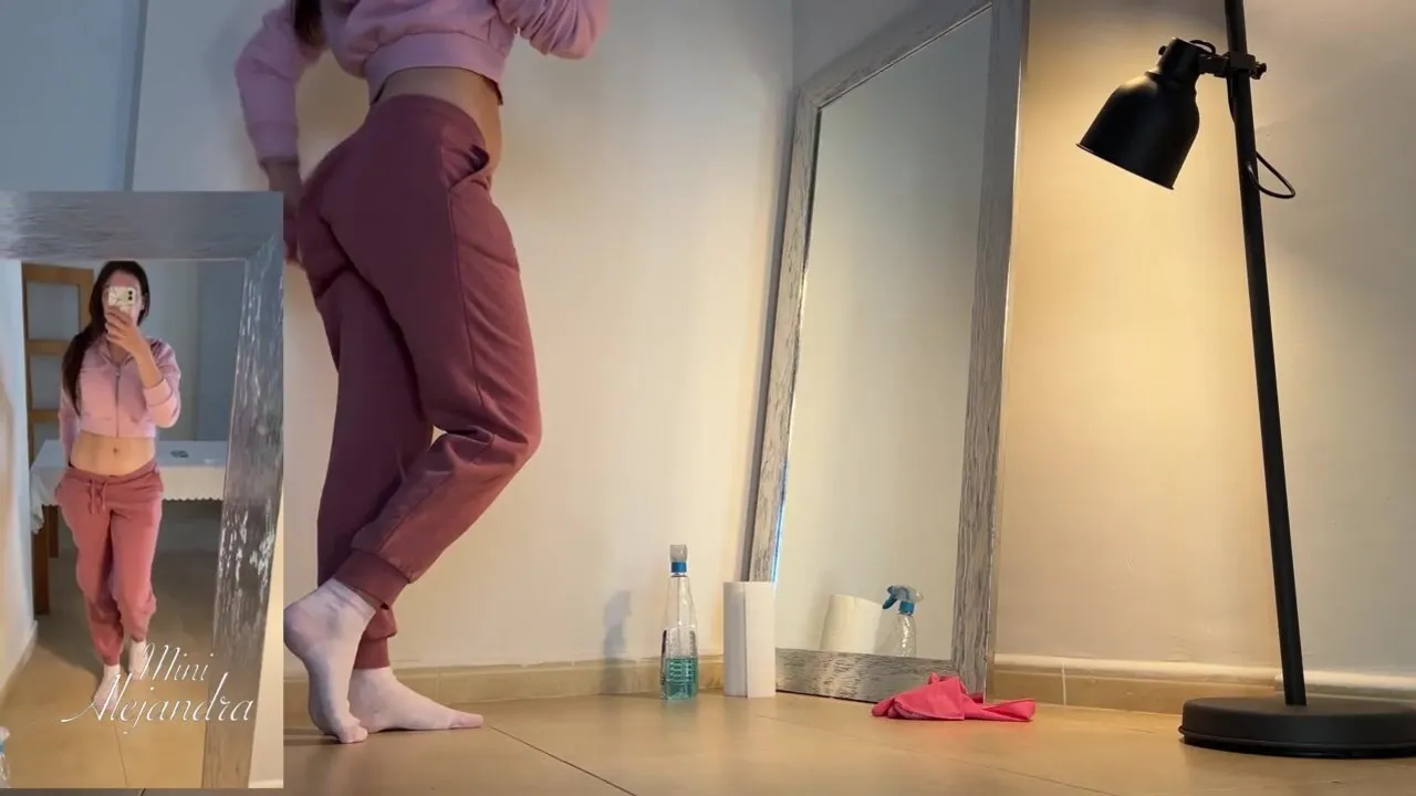 MiniAlejandra cleans in her boss's house & ends up masturbating alone