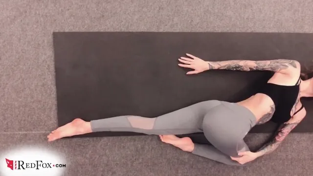Great Ass in Leggings in Yoga Class